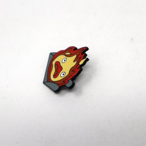 Cute Calcifer Enamel Pin Badge Howl’s Moving Castle Anime Fire Studio Ghibli Pan - Picture 9 of 16